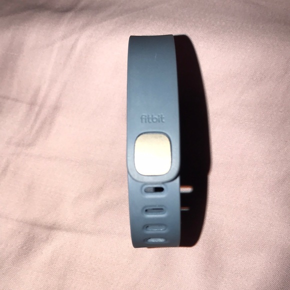 fit bit - Picture 2 of 5